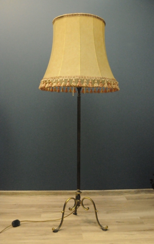 Lampa Podłogowa Mosiężna na Trójnogu